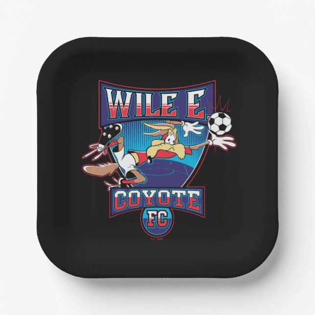 WILE E. COYOTE™ Football Club Badge Paper Plate (Front)