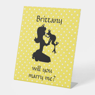 Will You Marry Me Pedestal Sign