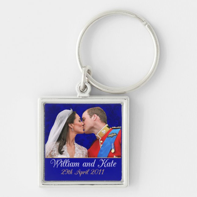 William and Kate Royal Wedding Kiss Key Ring (Front)