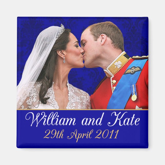 William and Kate the Royal Wedding Kiss Magnet (Front)