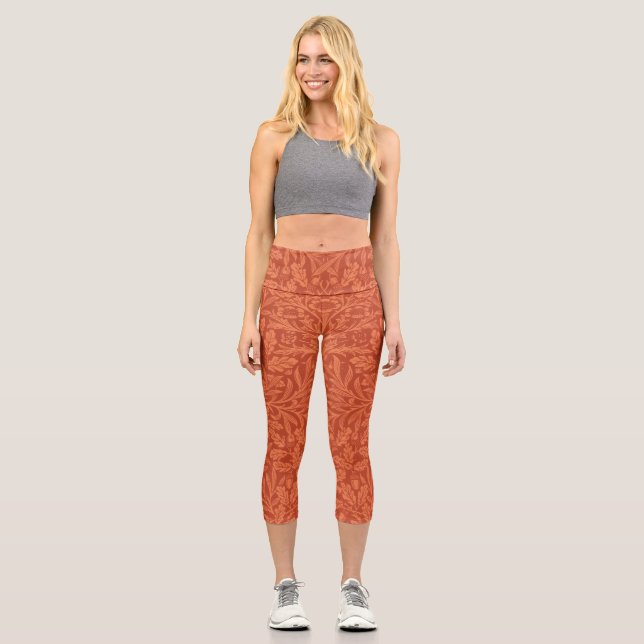 William Morris Acorn Wallpaper Nature Design Capri Leggings (Front)