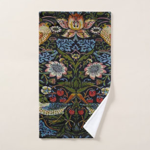 William Morris beautiful pattern, art nouveau, vin Hand Towel