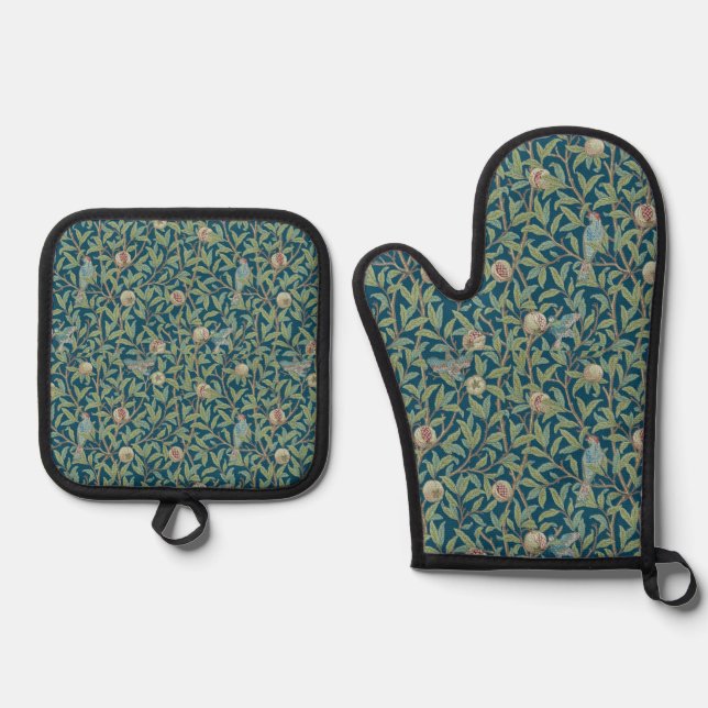 William Morris "Bird and Pomegranate"  Oven Mitt & Pot Holder Set (Front)