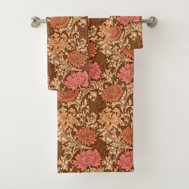 William Morris Chrysanthemums, Brown and Rust Bath Towel Set (Insitu)