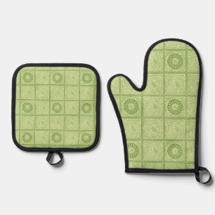 William Morris Diaper Green Tile Pattern Oven Mitt & Pot Holder Set