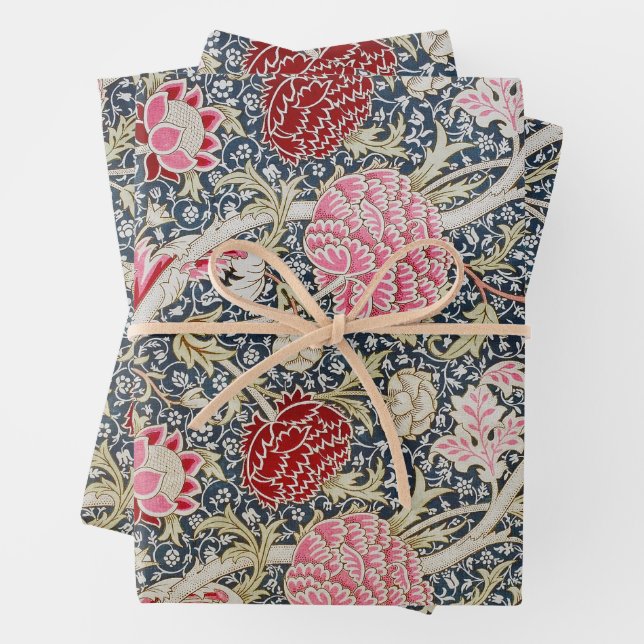 William Morris, Floral Pattern Wrapping Paper Sheet (In situ)