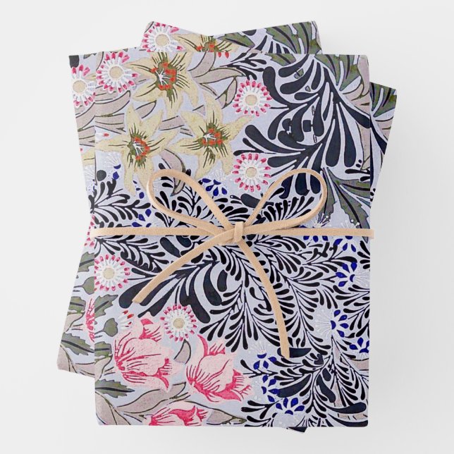 William Morris, Floral Pattern Wrapping Paper Sheet (In situ)