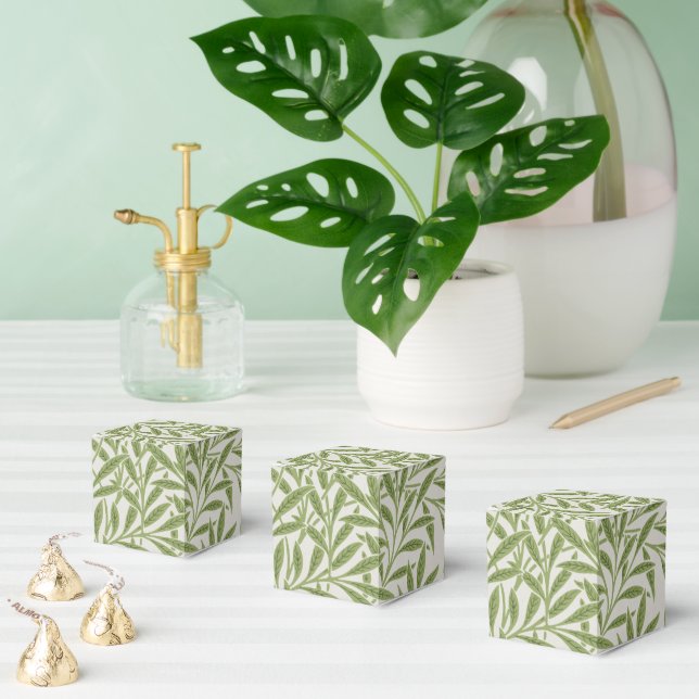 William Morris Green Floral Botanical Pattern Favour Box (Multiple)