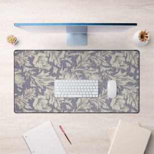 William Morris Horn Poppy Wallpaper Print: Vintage Desk Mat