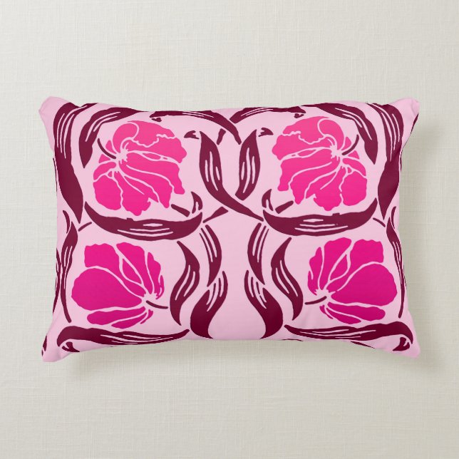 William Morris Pimpernel, Fuchsia & Light Pink Decorative Cushion (Front)