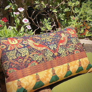 William Morris Tassel Design Lumbar Pillow