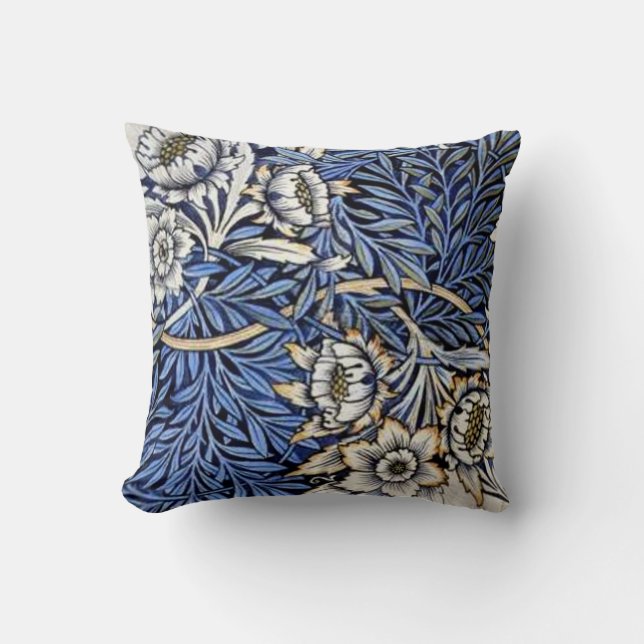 William Morris "Tulip & Willow"  - Pillow (Front)