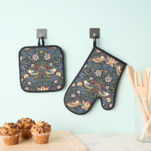 William Morris Vintage Strawberry Thief Pattern Oven Mitt & Pot Holder Set
