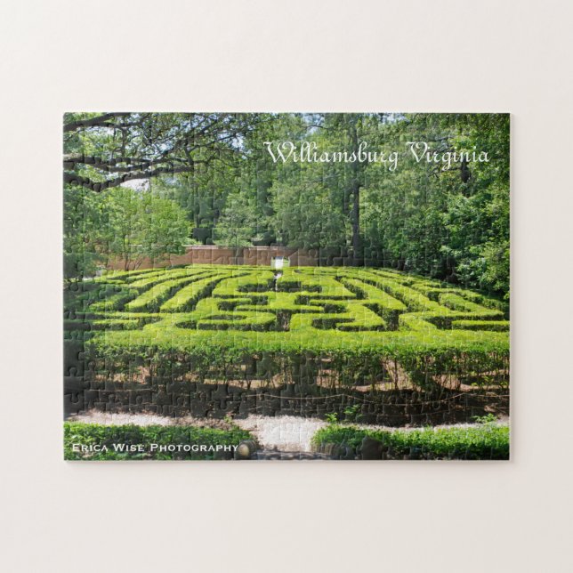 Williamsburg Virginia Jigsaw Puzzle (Horizontal)