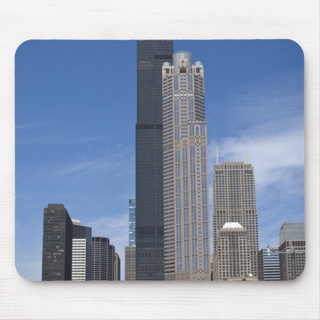 Willis Tower (previously the Sears Tower) looms Mouse Mat (Front)