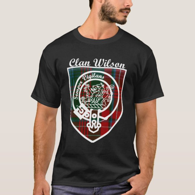Wilson Surname Last Name Scottish Clan Tan Badge C T-Shirt (Front)