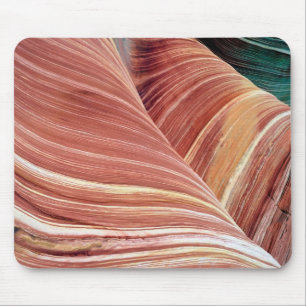 Wind and water eroded Navajo sandstone in Mouse Mat