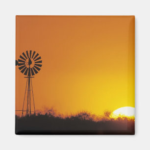 Windmill at sunset, Sinton, Texas, USA Magnet