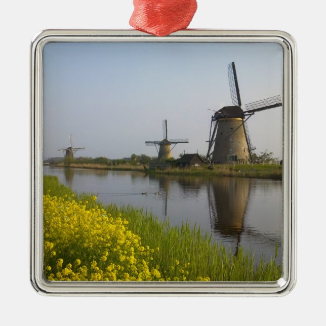 Windmills along the canal in Kinderdijk, Metal Tree Decoration (Front)