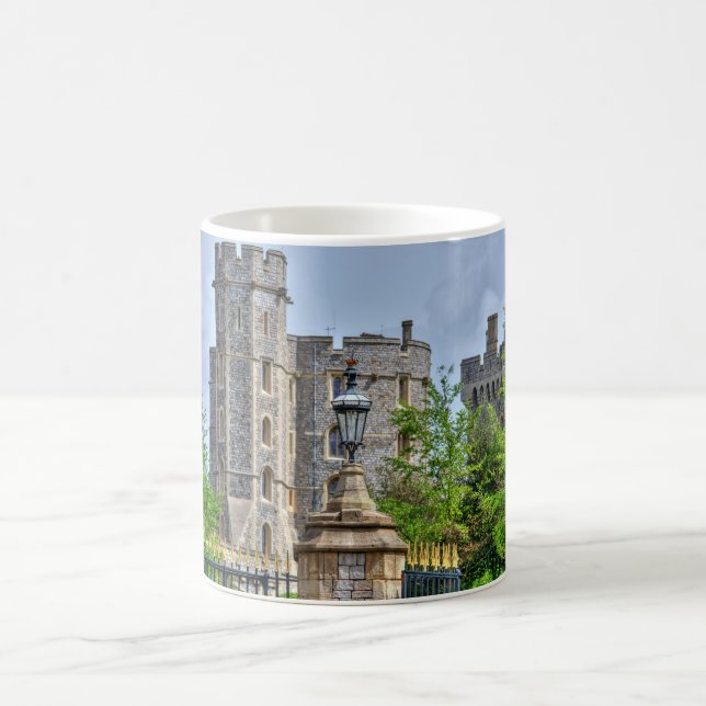 Windsor castle coffee mug (Center)