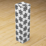 Wine Gift Box-Christmas Snowflakes Wine Box<br><div class="desc">This wine gift box is shown in a festive Christmas holiday black and white snowflakes print.
Customise this box or buy as is.</div>