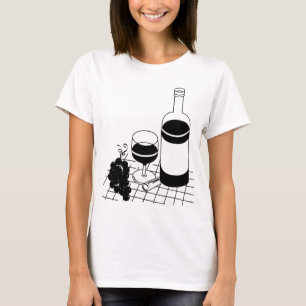 Wine Glass and Bottle Grapes Food drink Art T-Shirt