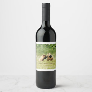 Wine Label 3x2 of grizzly bear cubs