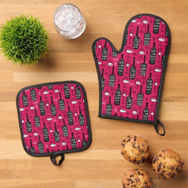 Wine Lovers Oven Mitt & Pot Holder Set (Top Down)