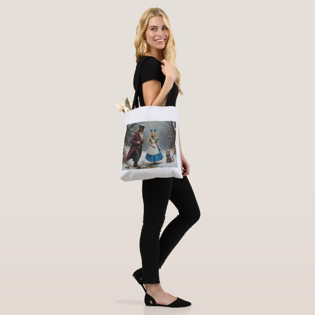 Winter Alice white shoulder tote bag (On Model)