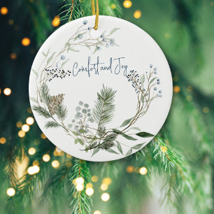 Winter Berry Wreath   Ceramic Tree Decoration