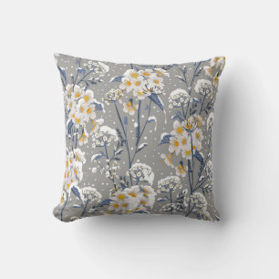 Winter Blossom: Delicate Floral Pattern Cushion