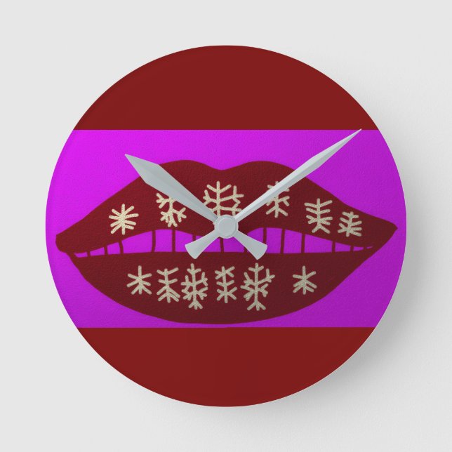 Winter Holiday Smile Round Clock (Front)