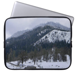 Winter in the country.... laptop sleeve