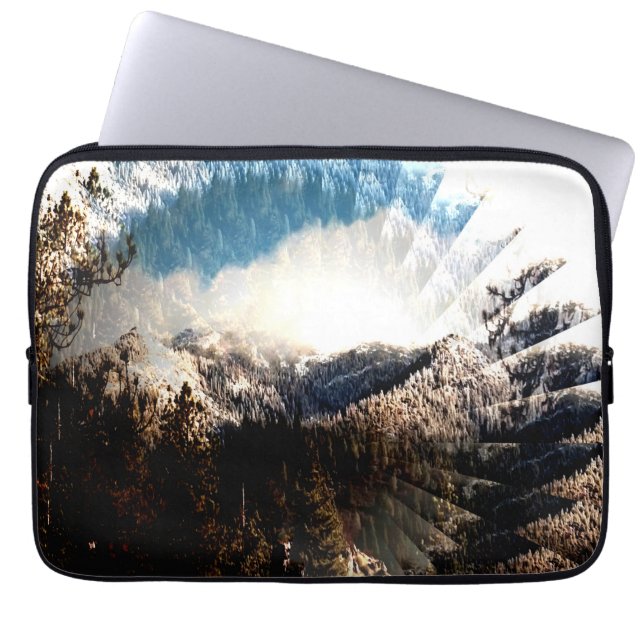 Winter in the mountains...... laptop sleeve (Front)