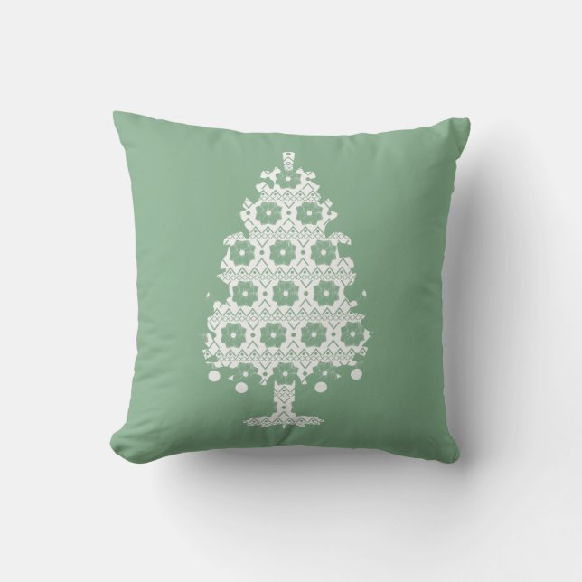 Winter Knit Christmas Tree Pillow (Front)