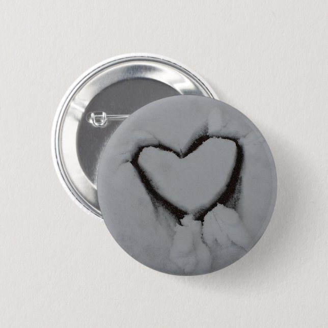 Winter Love - Heart in Snow 6 Cm Round Badge (Front & Back)