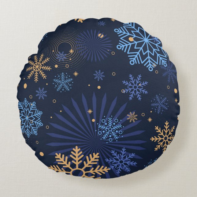 Winter Night: Blue Snowflake Pattern. Round Cushion (Front)