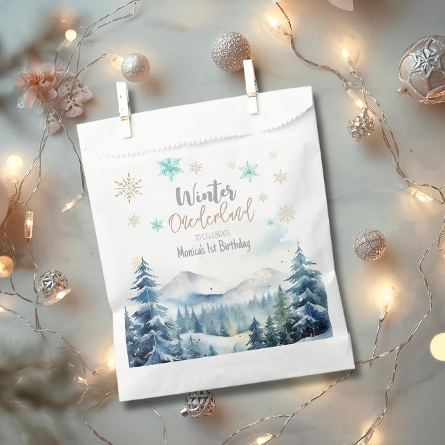 Winter onederland wonderful birthday favour bags (Creator Uploaded)