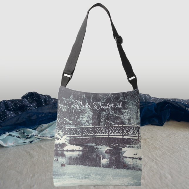 Winter pond crossbody bag (Creator Uploaded)
