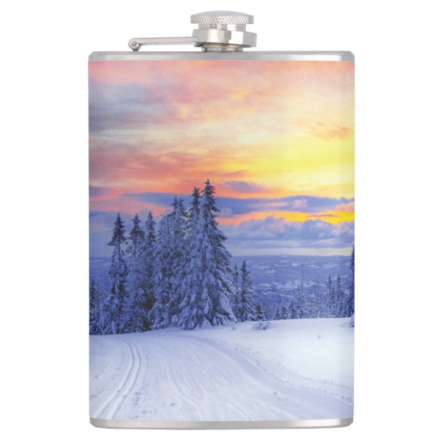 Winter scenery   hip flask (Front)