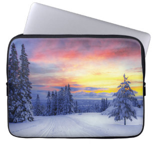 Winter scenery   laptop sleeve