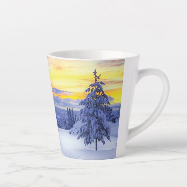 Winter scenery   latte mug (Right)