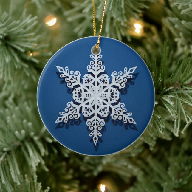 Winter Sky Snowflake — Classic White on Blue Ceramic Tree Decoration (Tree)
