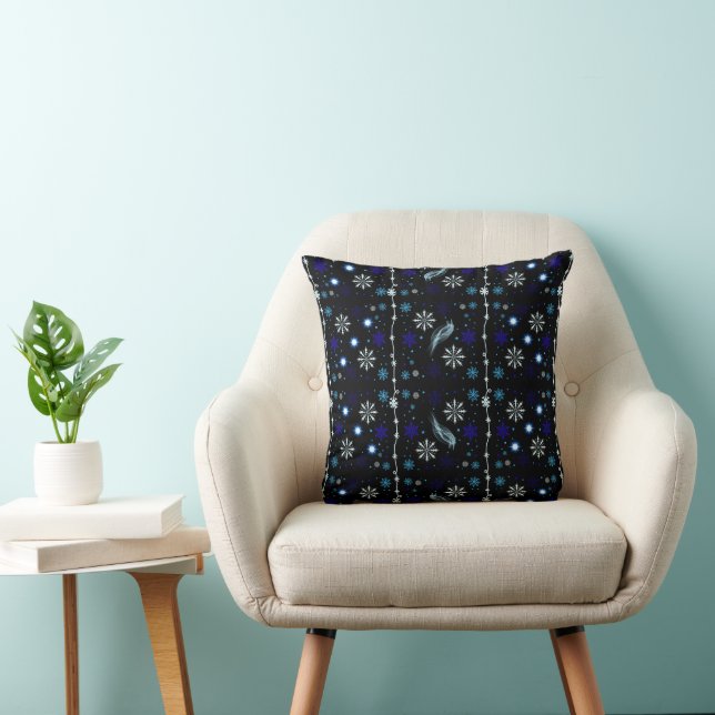 Winter Snowflake Glow Pattern Cushion (Chair)