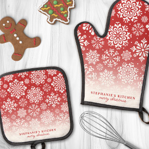Winter Snowflakes on Red Cute Ombre Christmas Oven Mitt & Pot Holder Set