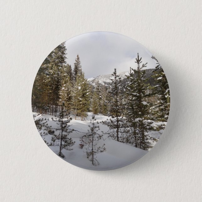 Winter Snowy Mountain Scene in Montana 6 Cm Round Badge (Front)