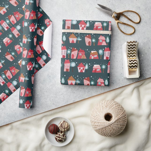 Winter Village Wrapping Paper (Crafts)