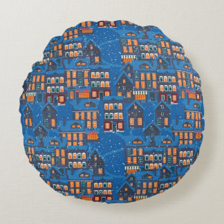Winter Wonderland: Nighttime House Scapes Round Cushion