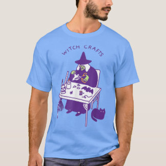 Witch Crafts Witchcraft Halloween Spooky Black Cat T-Shirt