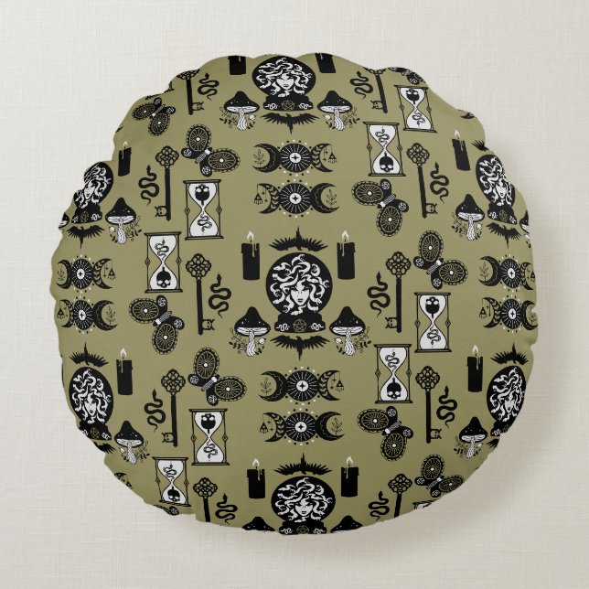 Witchcore Aesthetic Decor Round Cushion (Front)